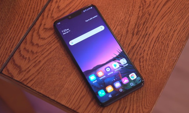 How to take a screenshot on the LG G8