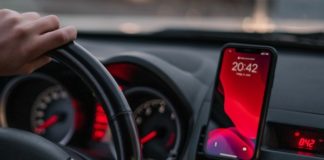 Best Car Apps for iPhone