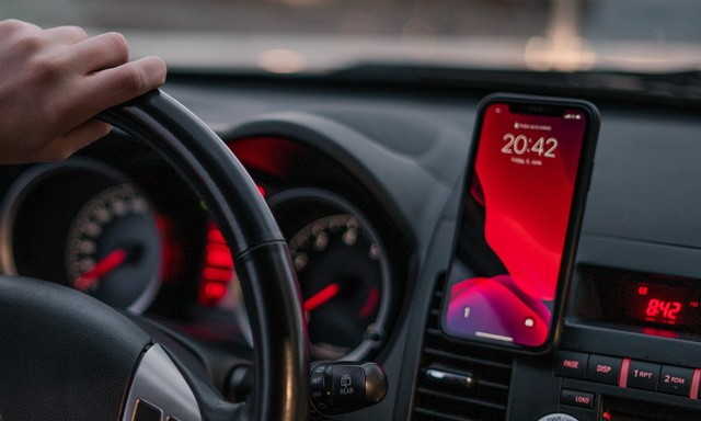 Best Car Apps for iPhone