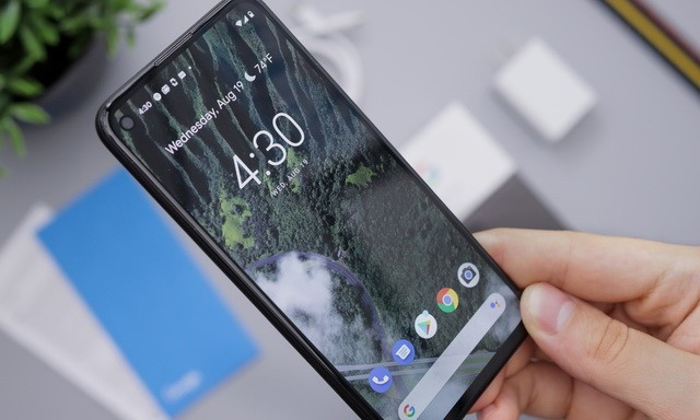 Как изменить обои на устройстве Android