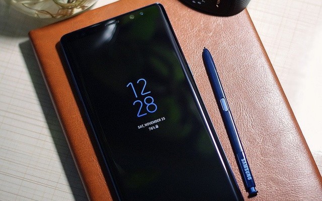 How to Take Screenshots on Samsung Phones using S Pen