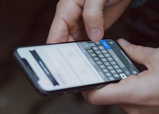 How to Turn off Keyboard Sound on Android and iPhone