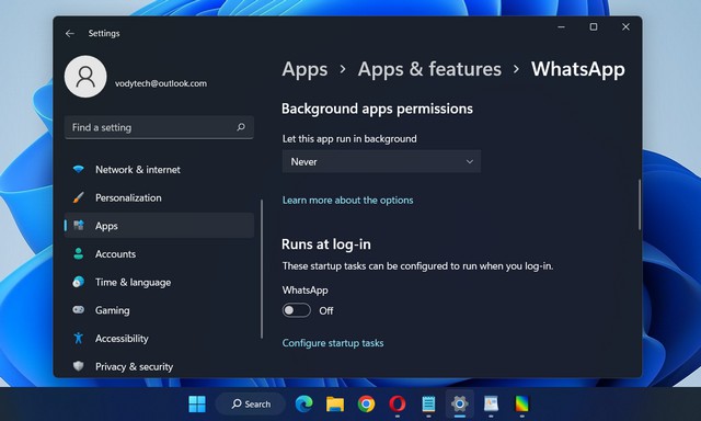 How to disable background apps on Windows 11